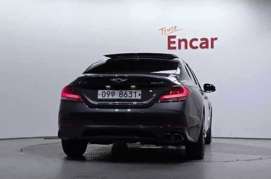 Genesis G70 2.0T AWD Supreme — пробег 68 643 км — фото 4 из 5