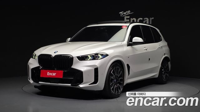BMW X5 xDrive 40i M Sport — пробег 8 901 км — фото 1 из 5
