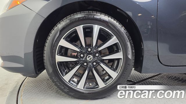 Nissan Altima из Кореи Encar