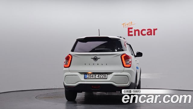 Ssangyong TIBOLI из Кореи Encar