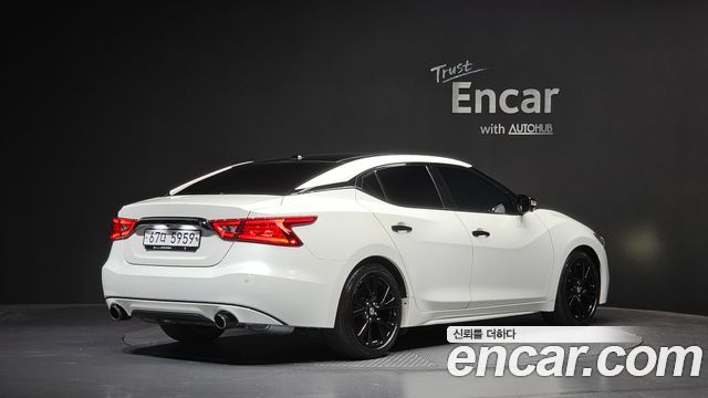 Nissan Maxima из Кореи Encar
