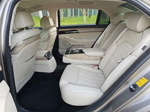 Genesis G90 3.8 AWD Premium Luxury — пробег 82 000 км — фото 3 из 5