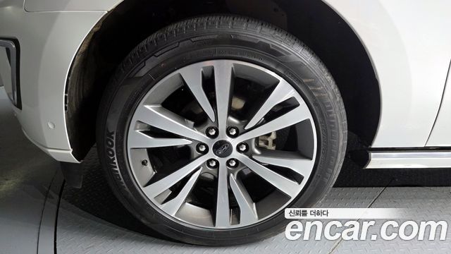 Ford Expedition из Кореи Encar