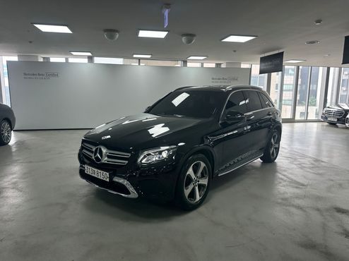 Mercedes-Benz GLC-Class GLC300 4MATIC — пробег 70 016 км — фото 1 из 5