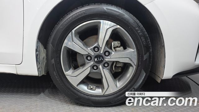 Kia K3 Prestige — пробег 95 638 км — фото 5 из 5