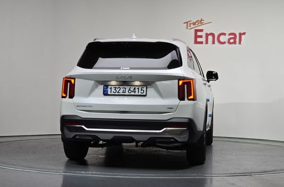 Kia Sorento HEV 1.6 2WD Signature — пробег 9 806 км — фото 4 из 5