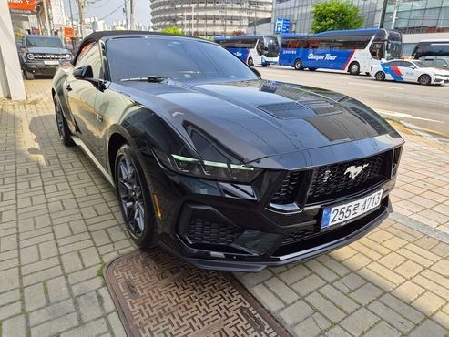 Ford Mustang 5.0 GT Premium Convertible — пробег 500 км — фото 2 из 5
