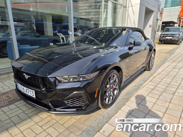 Ford Mustang 5.0 GT Premium Convertible — пробег 500 км — фото 4 из 5
