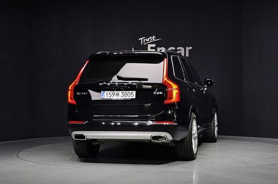 Volvo XC90 D5 Inscription — пробег 66 977 км — фото 4 из 5