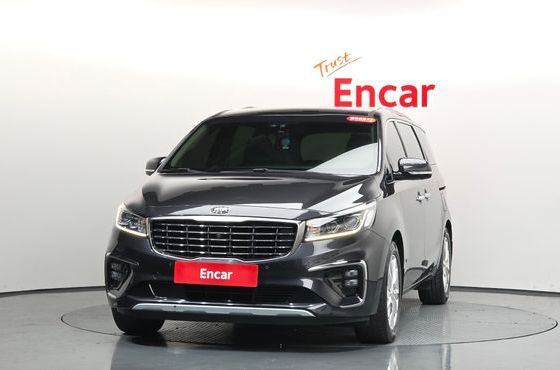 Kia Carnival 9-Seater Noblesse Special — пробег 81 139 км — фото 3 из 5