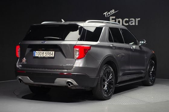 Ford Explorer 2.3 LimIted 4WD — пробег 59 387 км — фото 2 из 5