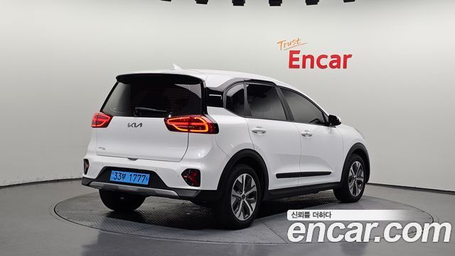 Kia Niro Earth — пробег 117 592 км — фото 2 из 5