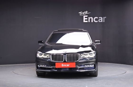 BMW 7-Series 750Li xDrive — пробег 148 989 км — фото 3 из 5