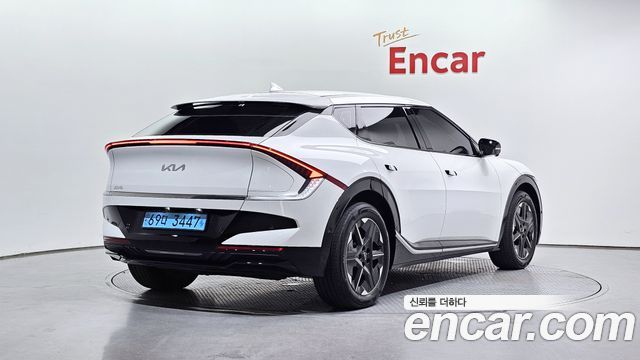 Kia EV6 из Кореи Encar