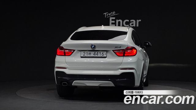 BMW X4 xDrive20d M Sport — пробег 140 912 км — фото 4 из 5