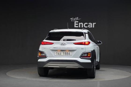 Hyundai Kona 1.6 Turbo 2WD Premium — пробег 123 013 км — фото 4 из 5
