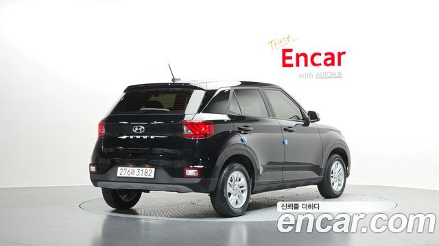Hyundai Venue из Кореи Encar