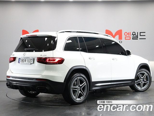 Mercedes-Benz GLB-Class GLB250 4MATIC — пробег 27 879 км — фото 3 из 5