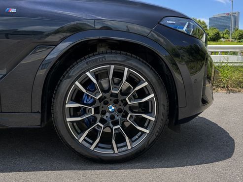 BMW X6 xDrive40i M Sport — пробег 2 050 км — фото 5 из 5