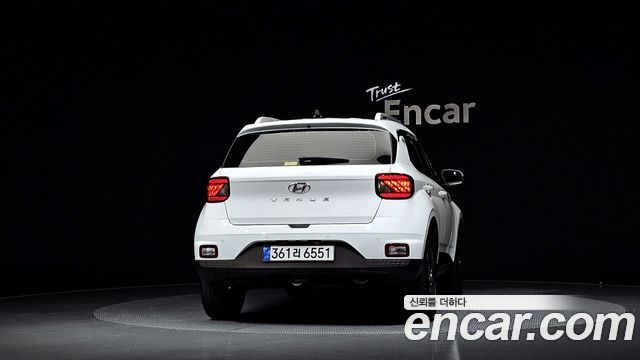Hyundai Venue из Кореи Encar