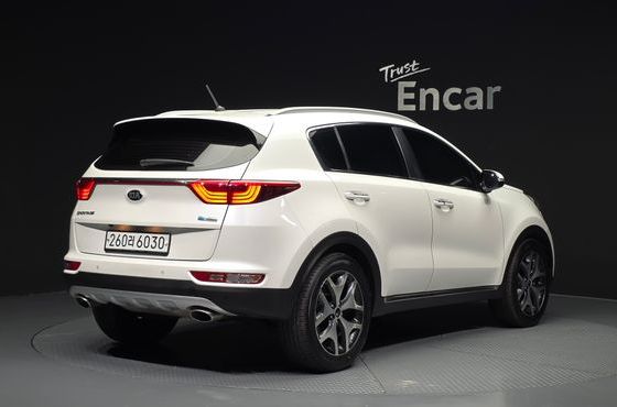 Kia Sportage Diesel 2WD Prestige — пробег 184 433 км — фото 2 из 5