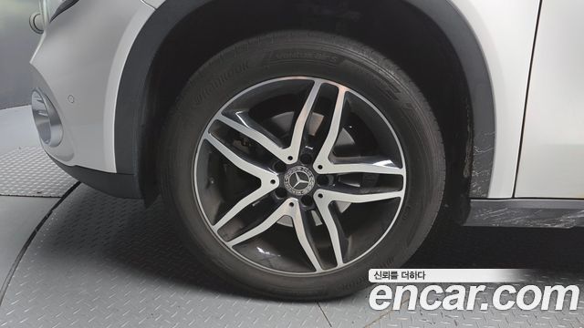 Mercedes-Benz GLA-Class из Кореи Encar