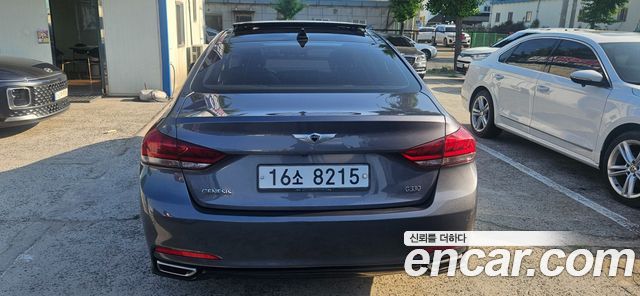 Hyundai Genesis из Кореи Encar