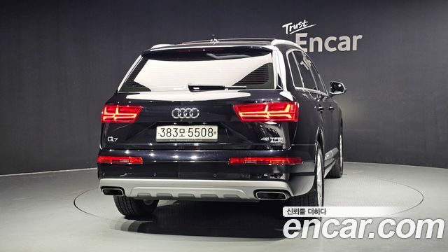 Audi Q7 из Кореи Encar