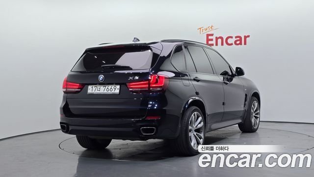 BMW X5 xDrive 40d — пробег 140 203 км — фото 2 из 5
