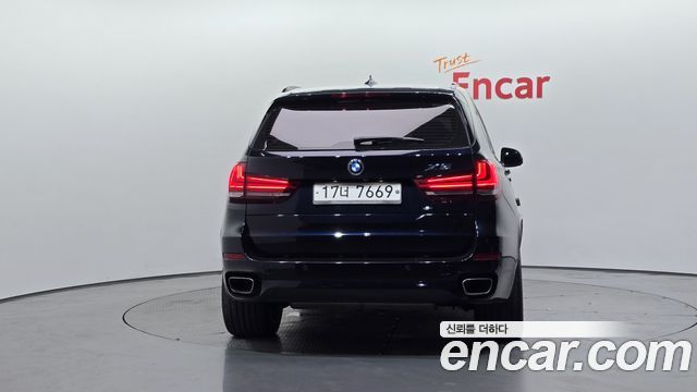 BMW X5 xDrive 40d — пробег 140 203 км — фото 4 из 5