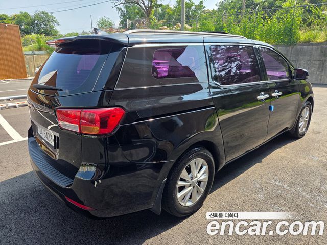 Kia Carnival 11-seater Luxury — пробег 174 649 км — фото 5 из 5