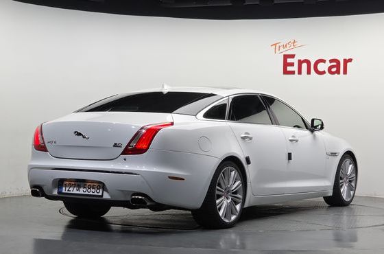 Jaguar XJ 3.0 SC AWD Portfolio LWB X351 — пробег 64 852 км — фото 2 из 5