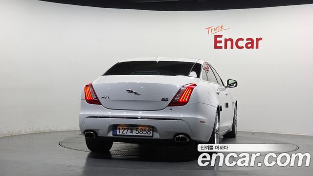 Jaguar XJ 3.0 SC AWD Portfolio LWB X351 — пробег 64 852 км — фото 4 из 5