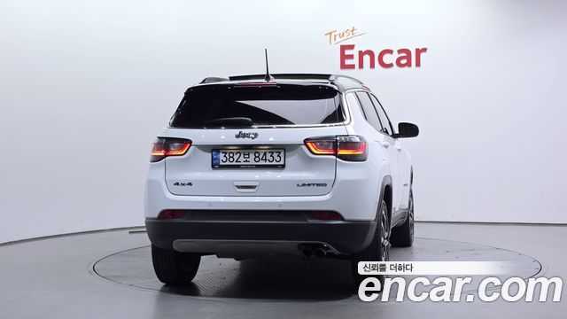 Jeep Compass из Кореи Encar