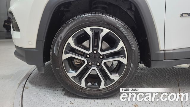 Jeep Compass из Кореи Encar