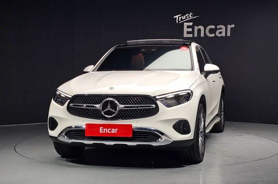 Mercedes-Benz GLC-Class GLC300 4MATIC Avnatgarde Coupe — пробег 4 264 км — фото 3 из 5