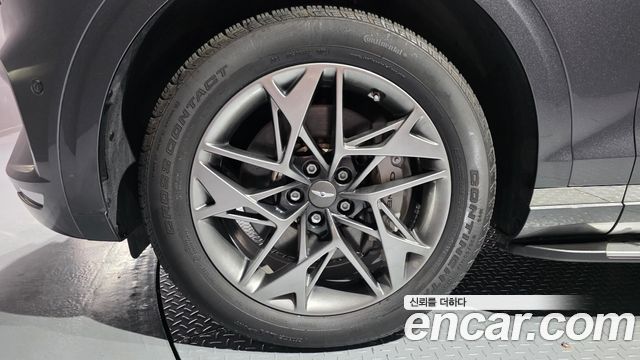 Genesis GV70 из Кореи Encar