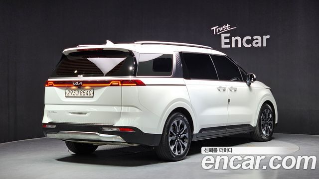 Kia Carnival из Кореи Encar
