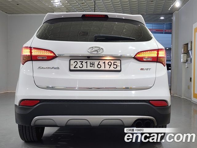 Hyundai Santafe Diesel(e-VGT) 2.0 2WD Premium — пробег 220 299 км — фото 4 из 5