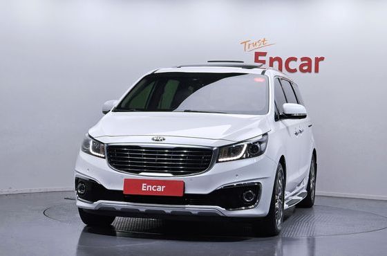 Kia Carnival 9-Seater Noblesse Special — пробег 126 451 км — фото 3 из 5
