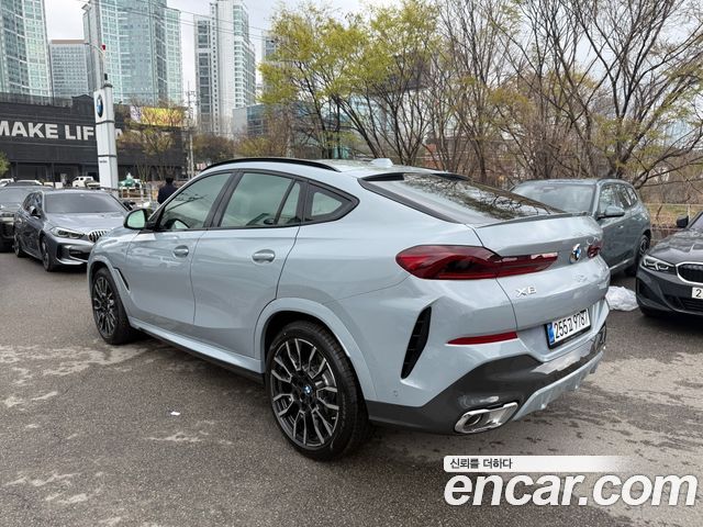 BMW X6 xDrive40i M Sport — пробег 1 240 км — фото 4 из 5
