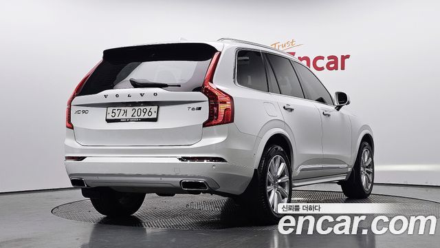 Volvo XC90 T6 Inscription — пробег 36 098 км — фото 2 из 5