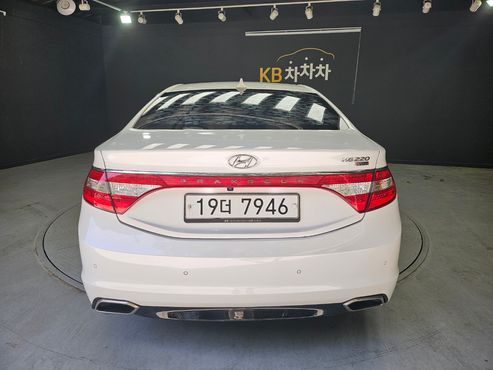 Hyundai Grandeur HG220 Diesel Modern — пробег 161 680 км — фото 4 из 5