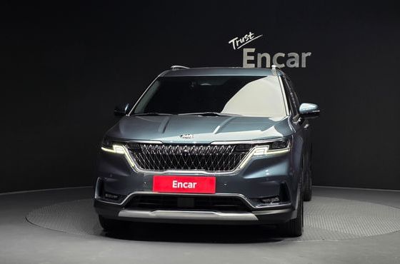 Kia Carnival Gasoline 7-Seater Signature — пробег 185 237 км — фото 3 из 5