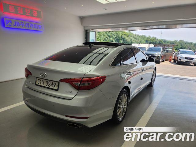 Hyundai Sonata 2.0 Care+ — пробег 128 000 км — фото 2 из 5