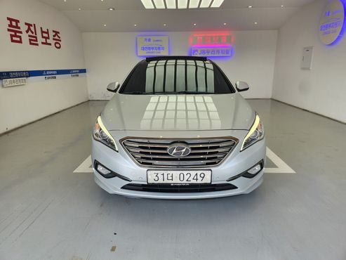 Hyundai Sonata 2.0 Care+ — пробег 128 000 км — фото 3 из 5