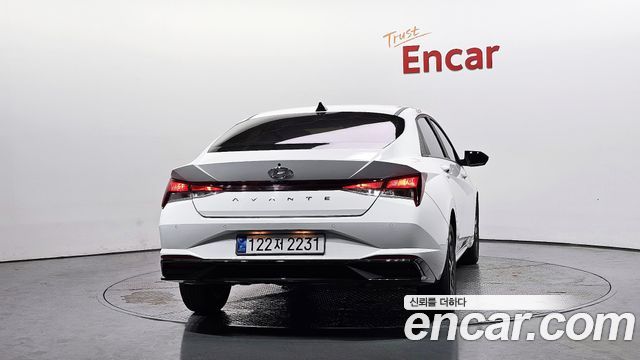 Hyundai AVANTE из Кореи Encar