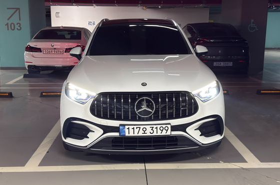 Mercedes-Benz GLC-Class AMG GLC43 4MATIC — пробег 9 000 км — фото 2 из 5
