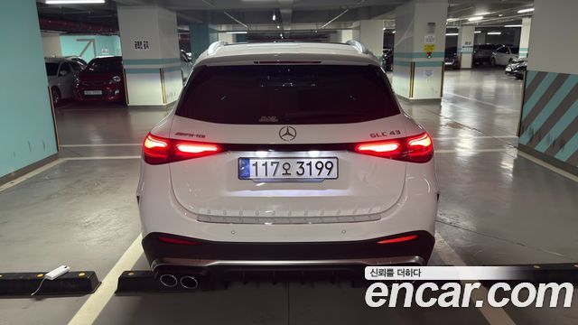 Mercedes-Benz GLC-Class AMG GLC43 4MATIC — пробег 9 000 км — фото 5 из 5