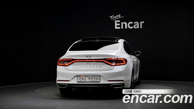Hyundai Grandeur из Кореи Encar